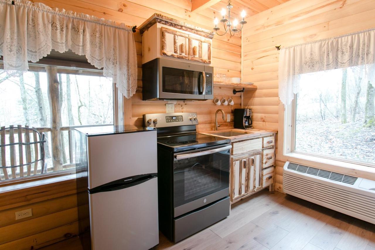 Coblentz Country Lodge By Amish Country Lodging Berlin Exteriör bild