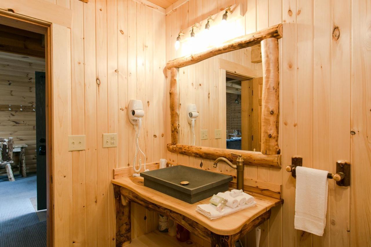 Coblentz Country Lodge By Amish Country Lodging Berlin Exteriör bild